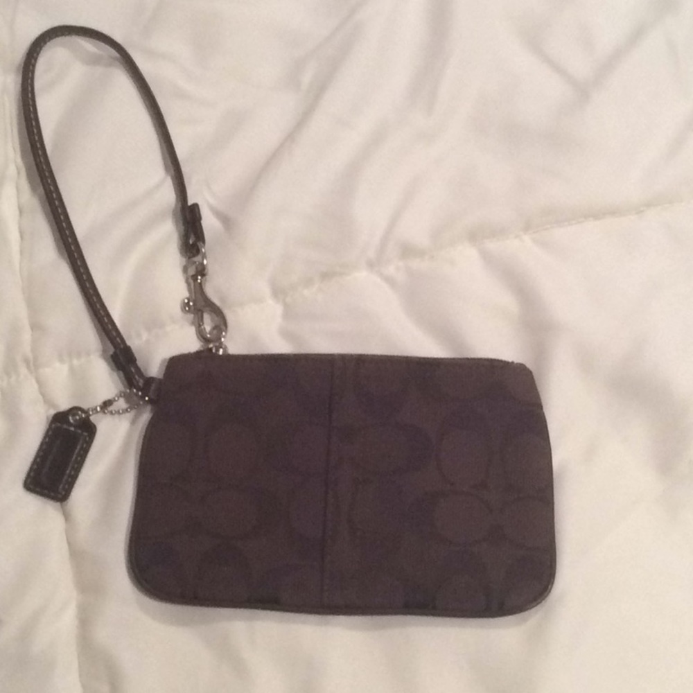 Wristlet